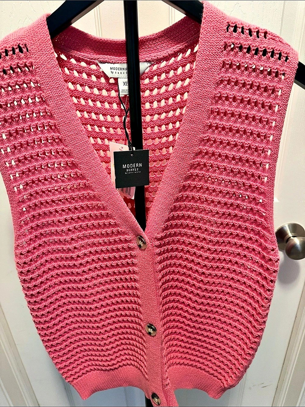 Modernsupply by sanctuary Pink Knit Sweater Vest Size XL. NWT